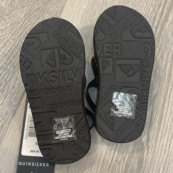 NWT QUIKSILVER Toddler Brown Flip Flop Sandals Size 6 - Picture 8 of 8